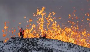 Image for Iceland Volcano Eruption: A Spectacle of Fire and Ice