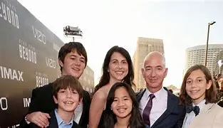 Image for Jeff Bezos: The Architect of Amazon and Beyond